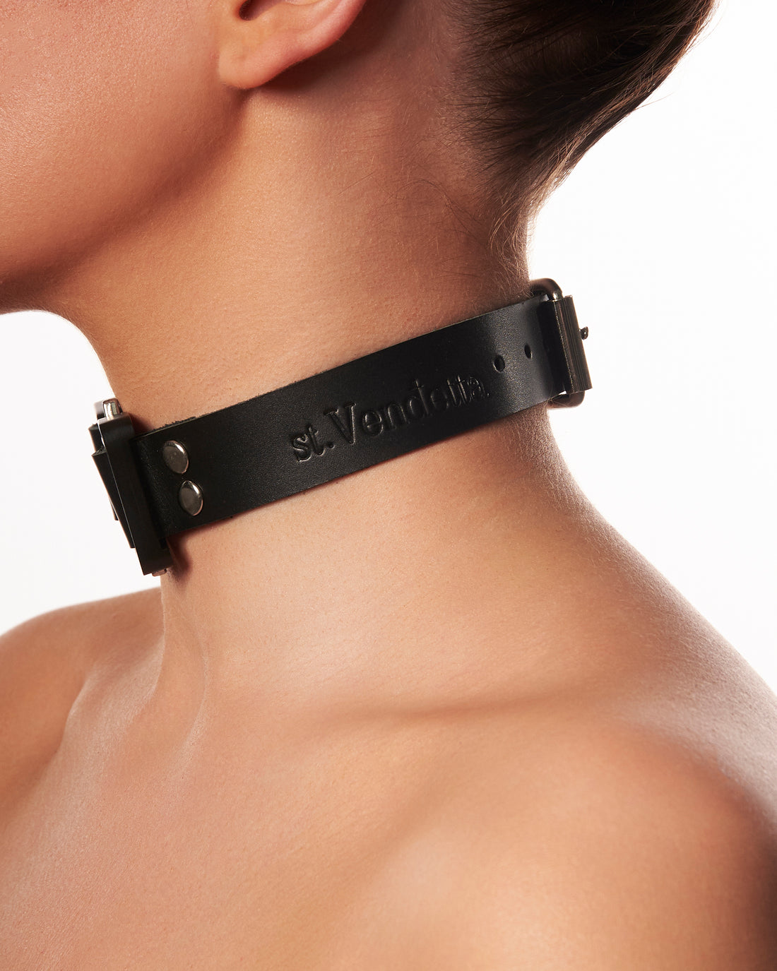 "Buckle" Choker